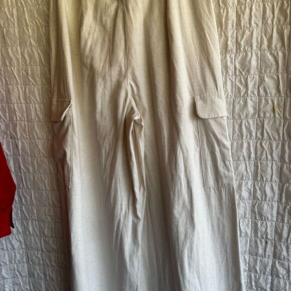 WORTHINGTON Ivory Linen blend wide palazzo cargo pants sz 10 - Picture 2 of 12